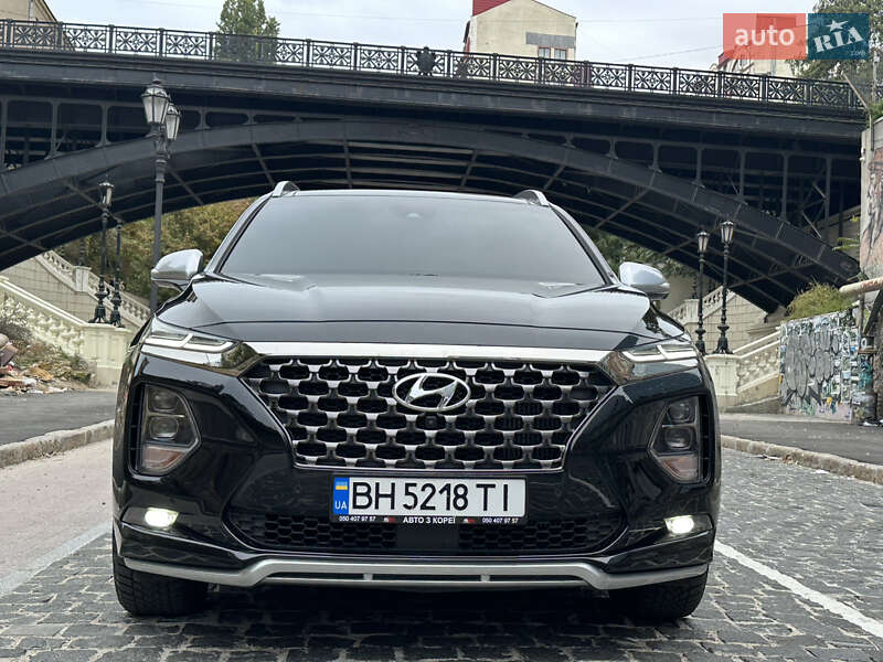 Hyundai Santa FE 2019 року в Одесі