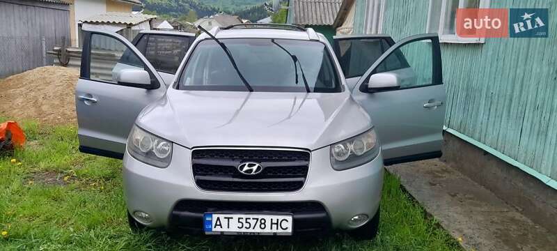 Hyundai Santa FE 2007 року в Івано-Франківську