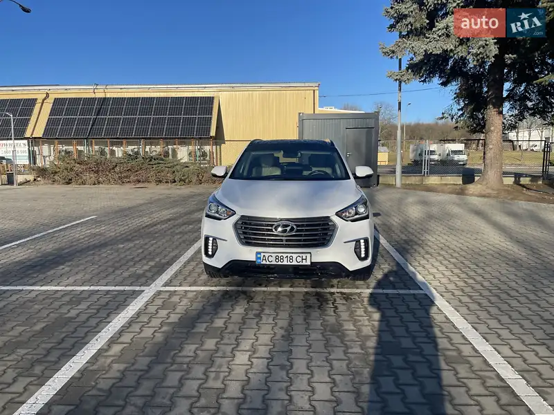 Hyundai Santa FE