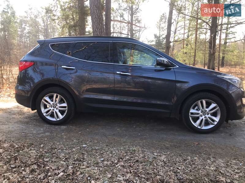 Hyundai Santa FE