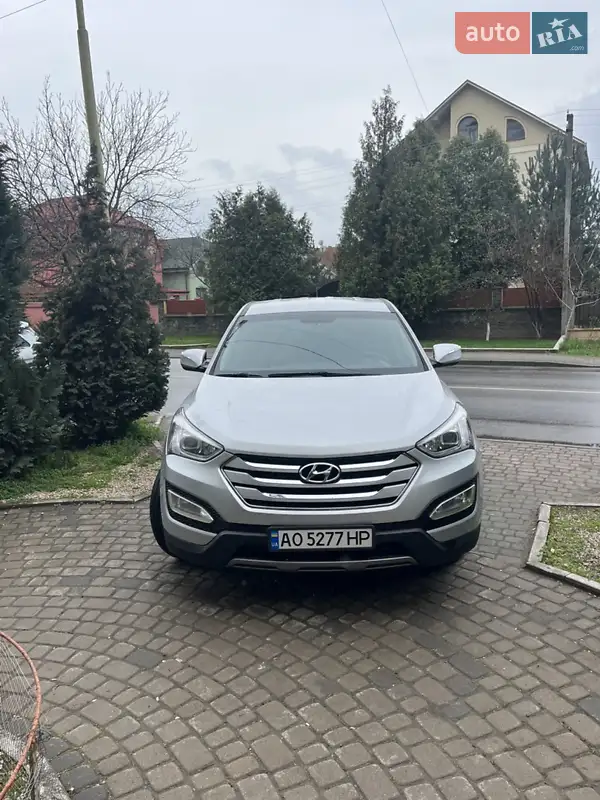 Hyundai Santa FE