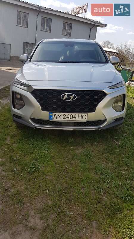 Hyundai Santa FE