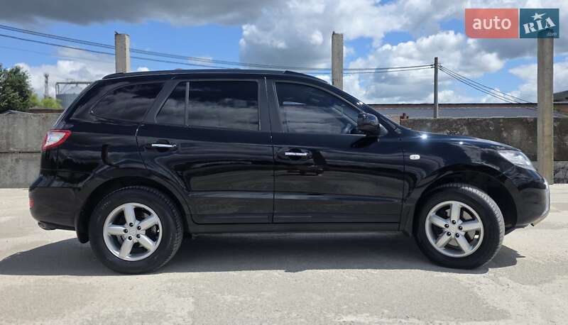 Легковые Hyundai Santa FE