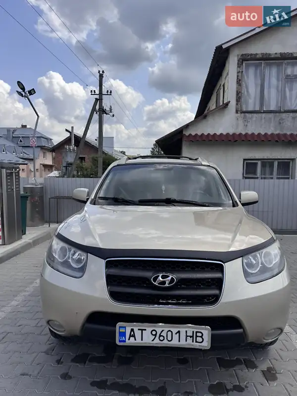 Hyundai Santa FE