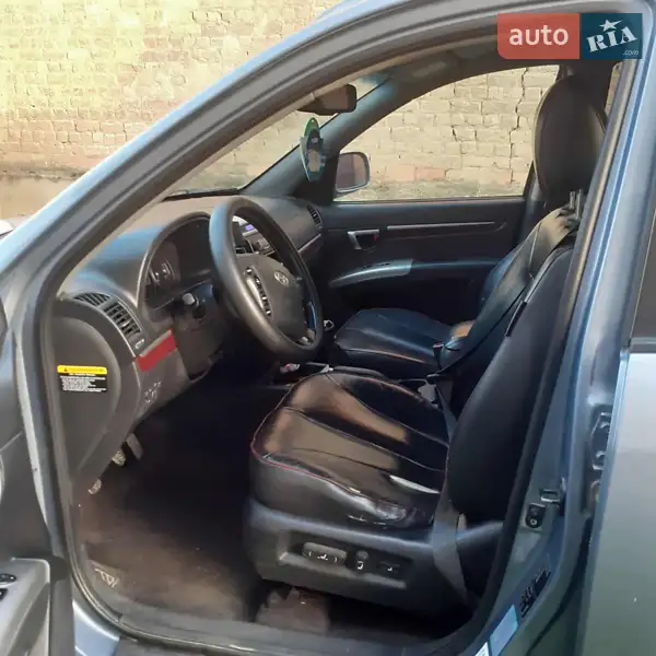 Hyundai Santa FE