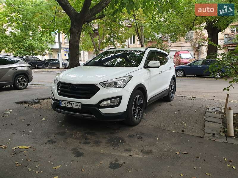 Hyundai Santa FE