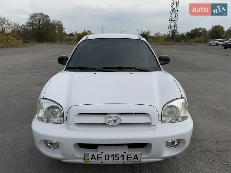 Hyundai Santa FE