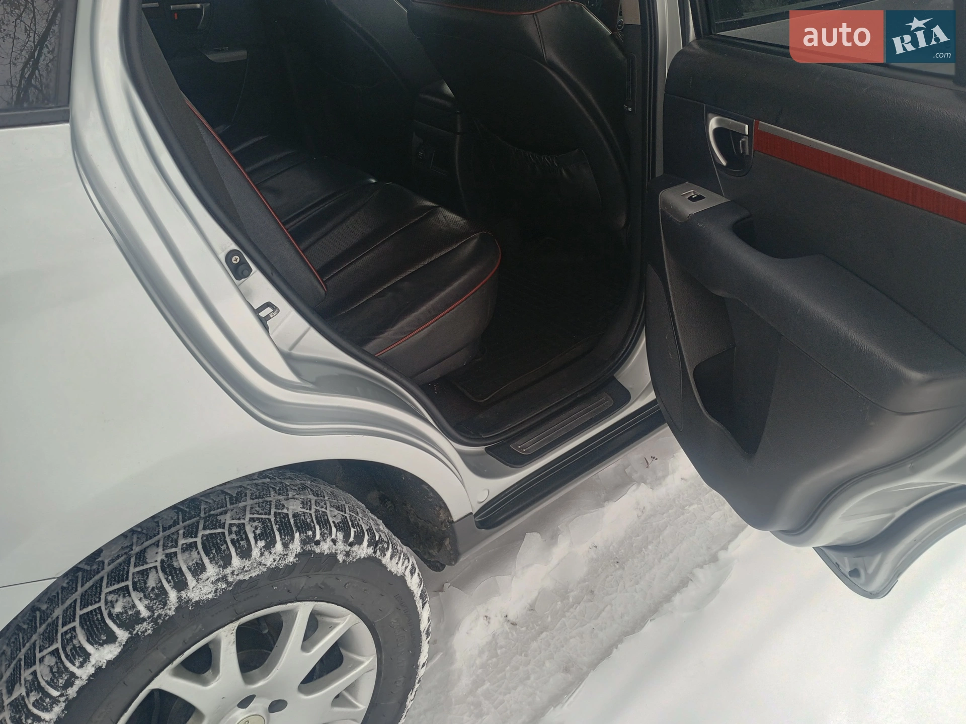 Hyundai Santa FE 2007 VIN KMHSH81WP7U181215 фото оголошення 30 з 53