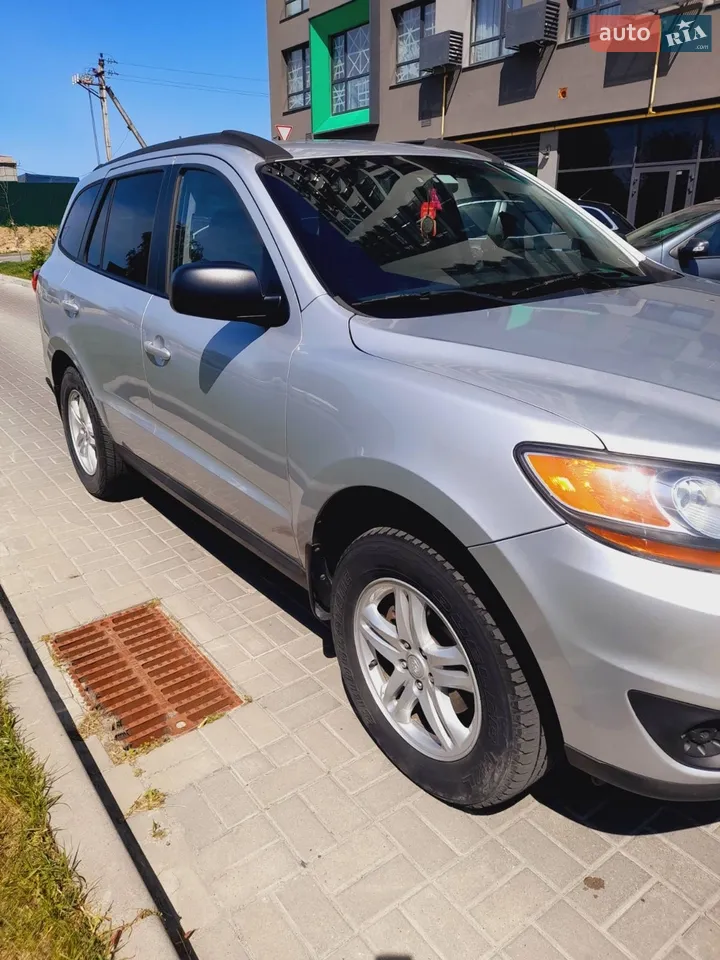 2010 Hyundai Santa Fe - мініатюра 2