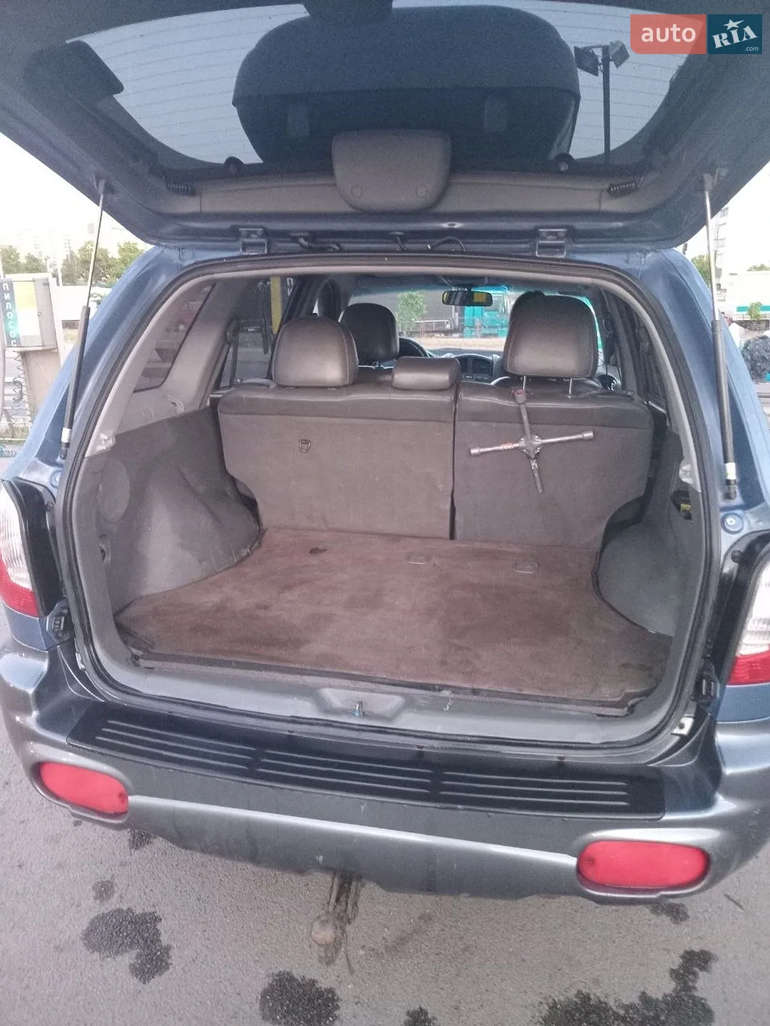 Hyundai Santa FE 2002 VIN KMHSC81DP2U347379 фото оголошення 15 з 16