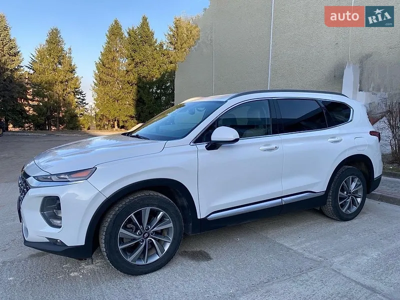 Hyundai Santa FE