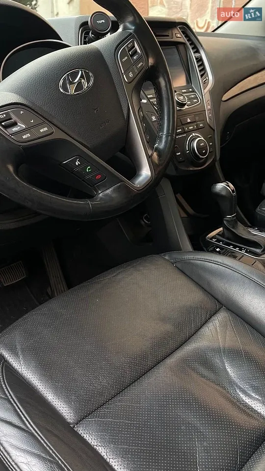 2012 Hyundai Santa Fe - мініатюра 3