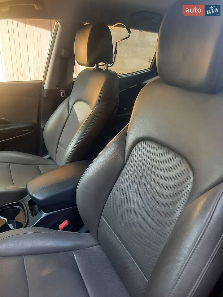 2016 Hyundai Santa Fe - мініатюра 5