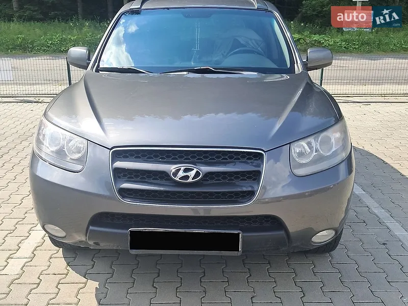Hyundai Santa FE