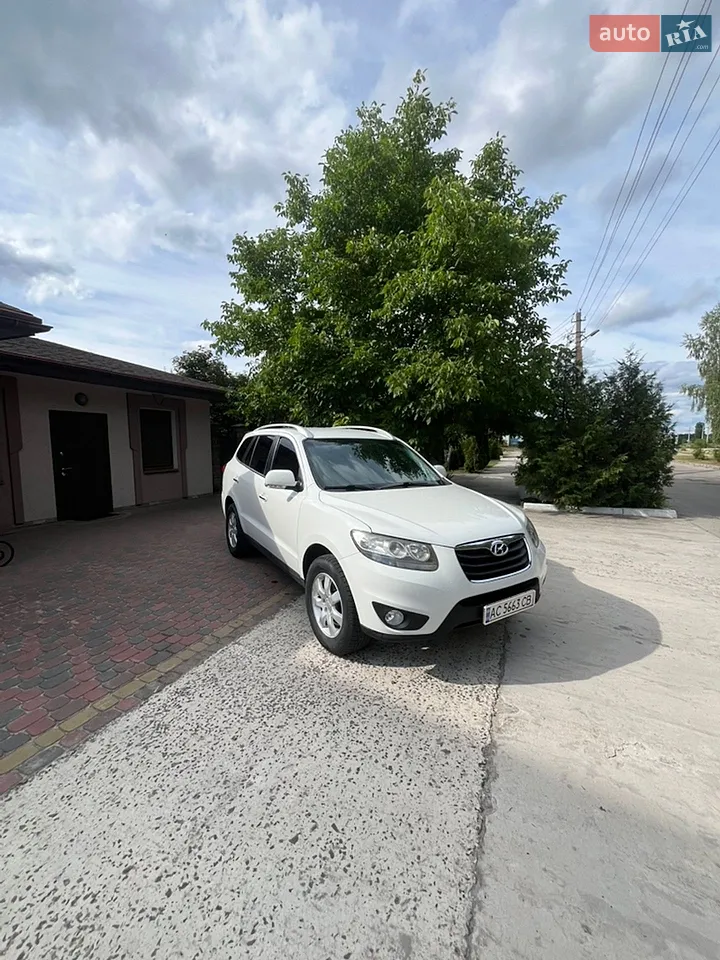 2010 Hyundai Santa Fe - мініатюра 4
