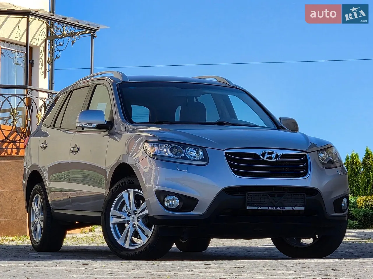 2010 Hyundai Santa Fe - мініатюра 2