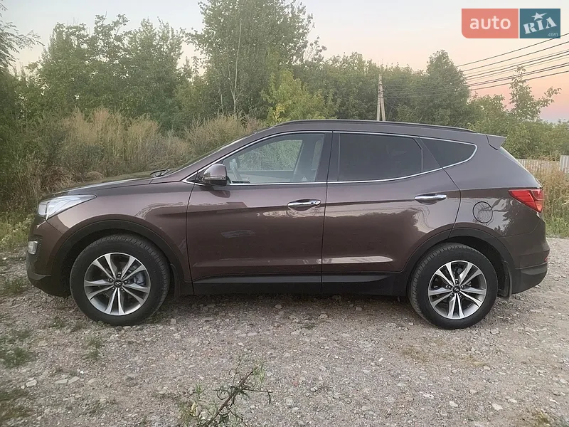 Hyundai Santa FE