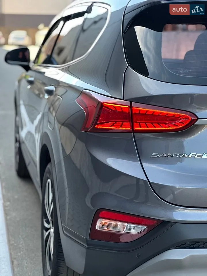 2018 Hyundai Santa Fe - мініатюра 3