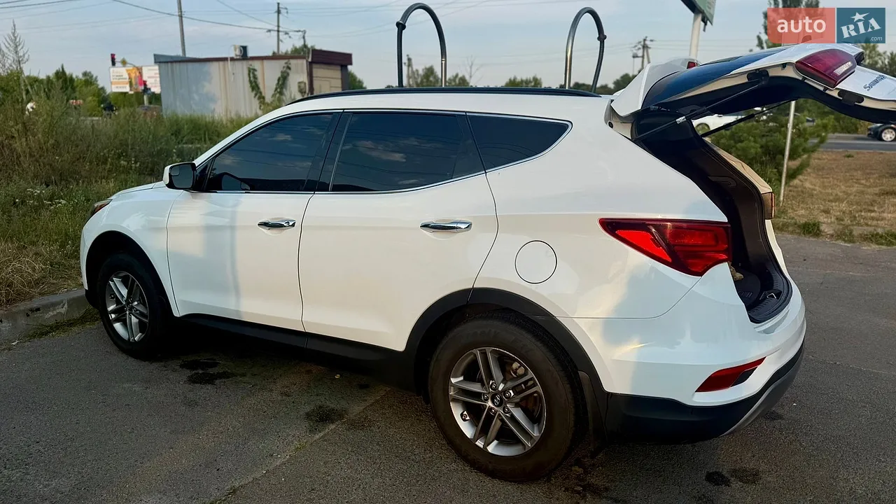 2016 Hyundai Santa Fe - мініатюра 3