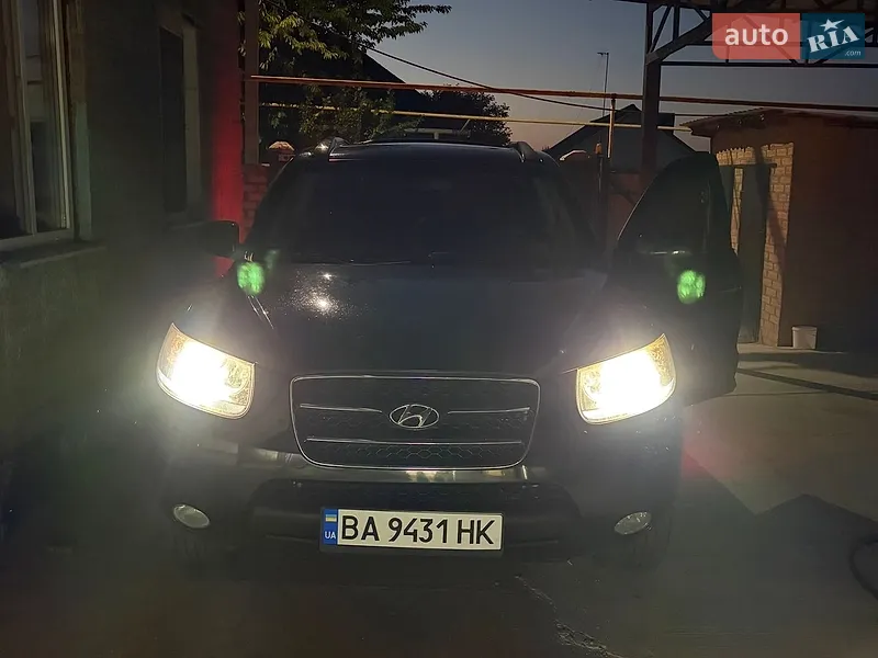 Hyundai Santa FE