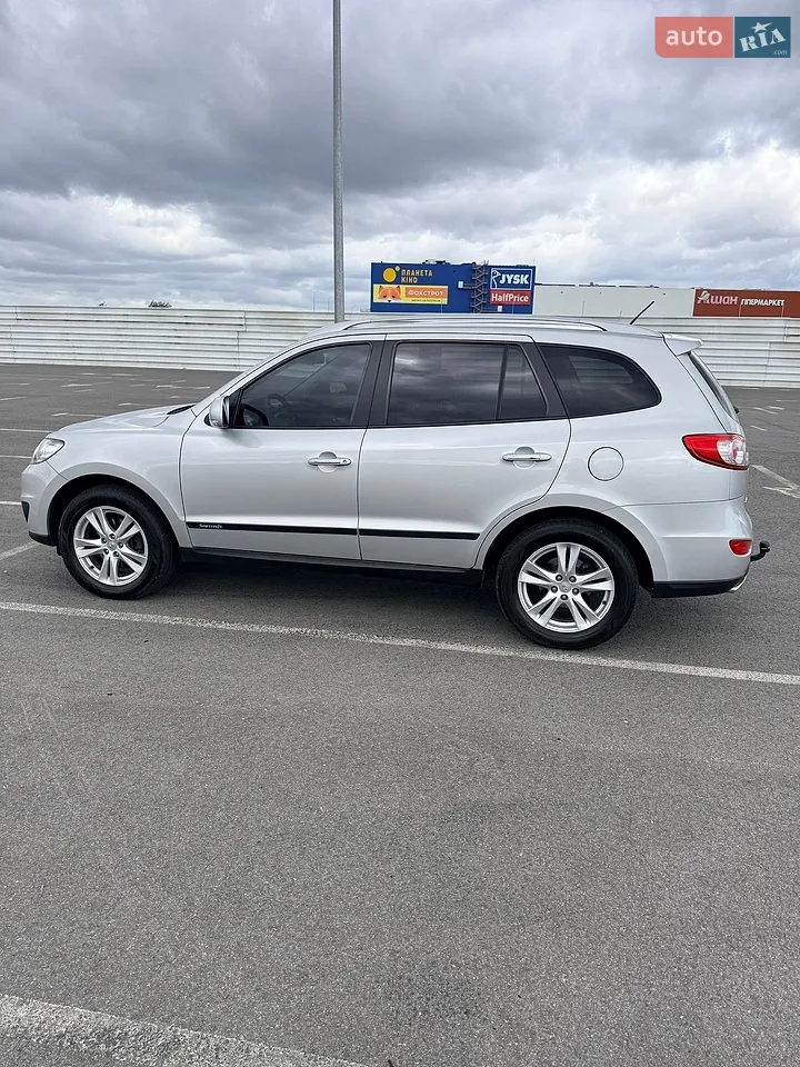2011 Hyundai Santa Fe - мініатюра 3