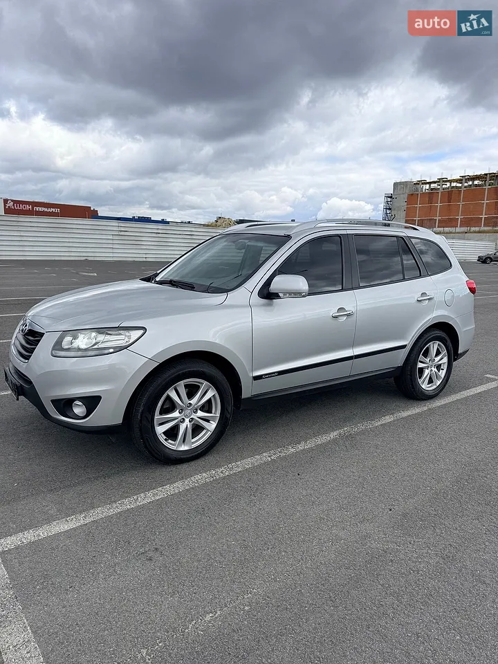 2011 Hyundai Santa Fe - мініатюра 2
