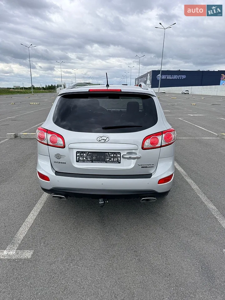 2011 Hyundai Santa Fe - мініатюра 5