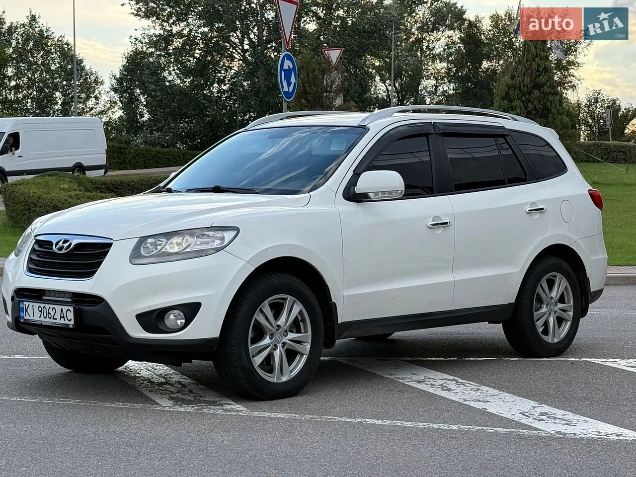 2010 Hyundai Santa Fe - мініатюра 2
