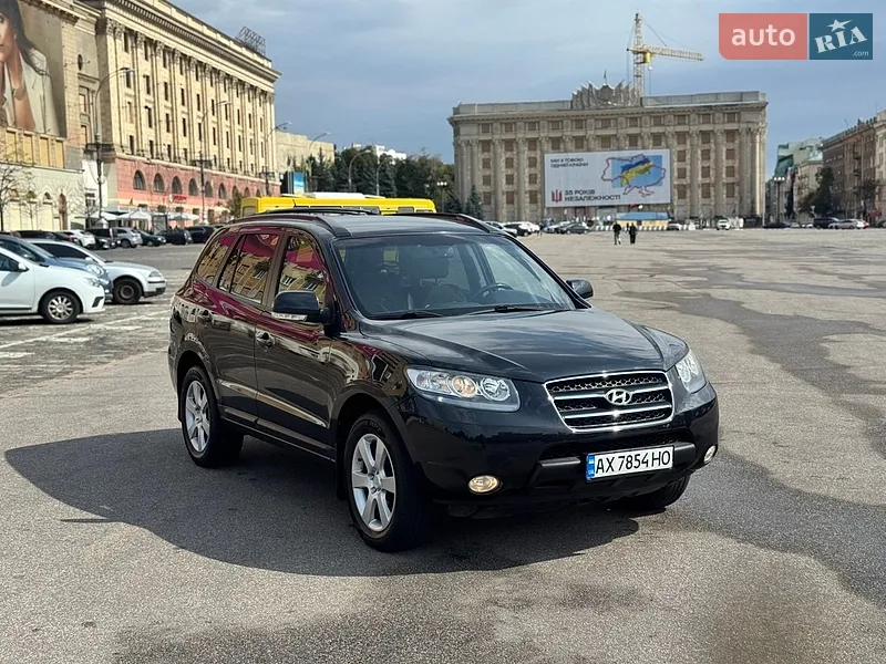 Hyundai Santa FE