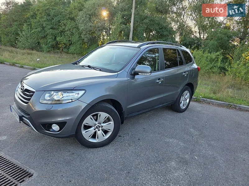 Hyundai Santa FE