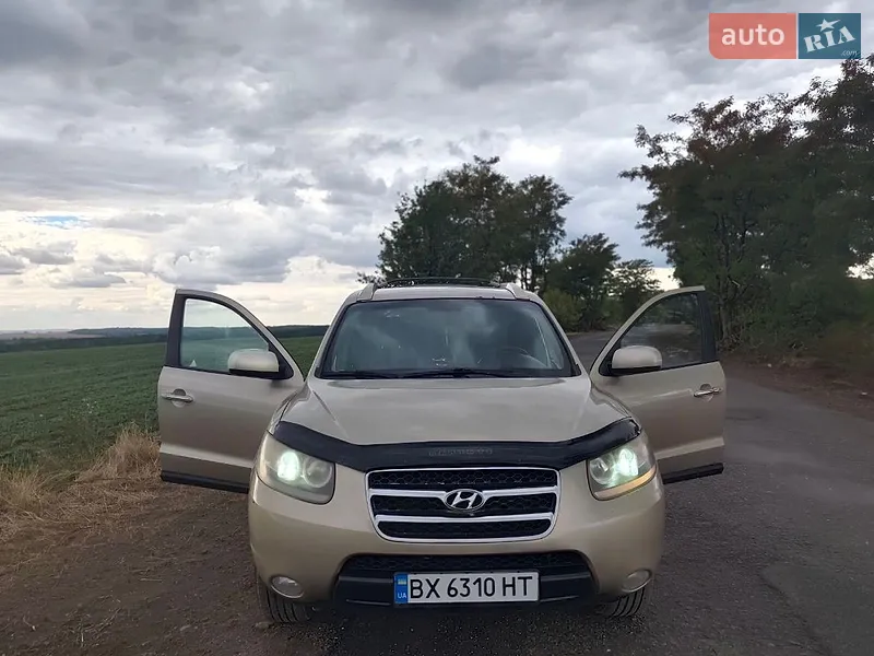 Hyundai Santa FE