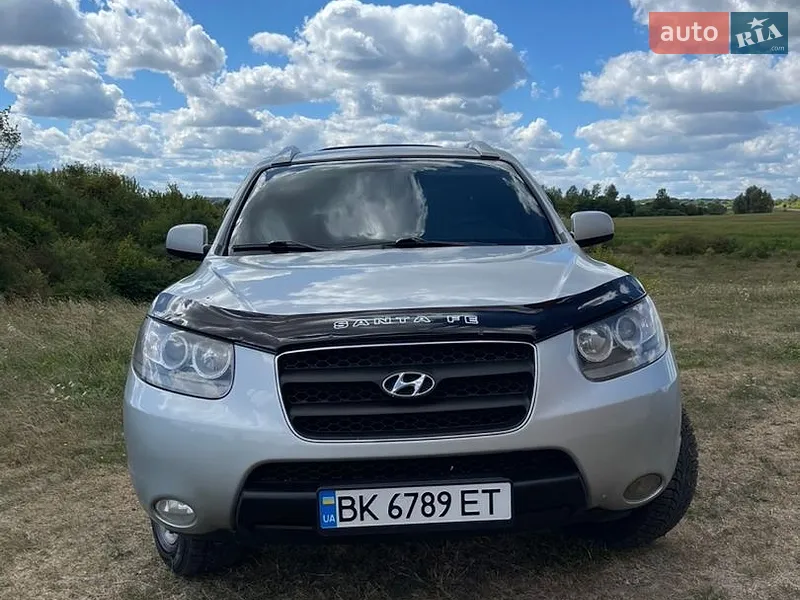 Hyundai Santa FE