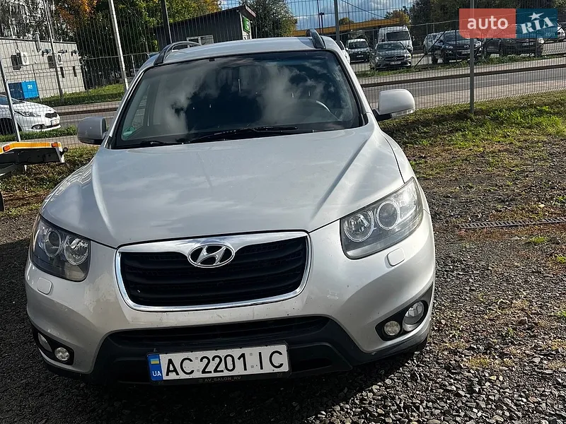 Hyundai Santa FE