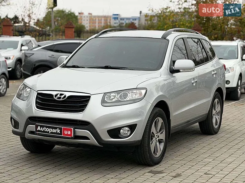 Hyundai Santa FE