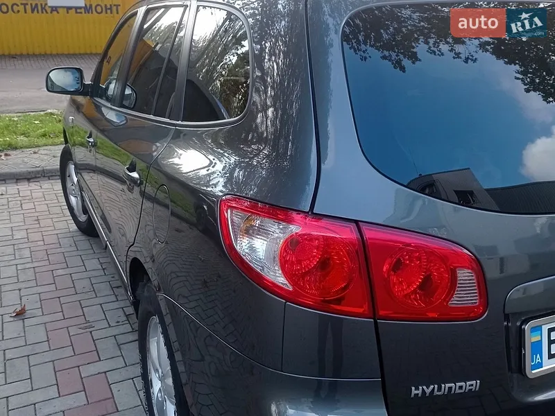 Hyundai Santa FE