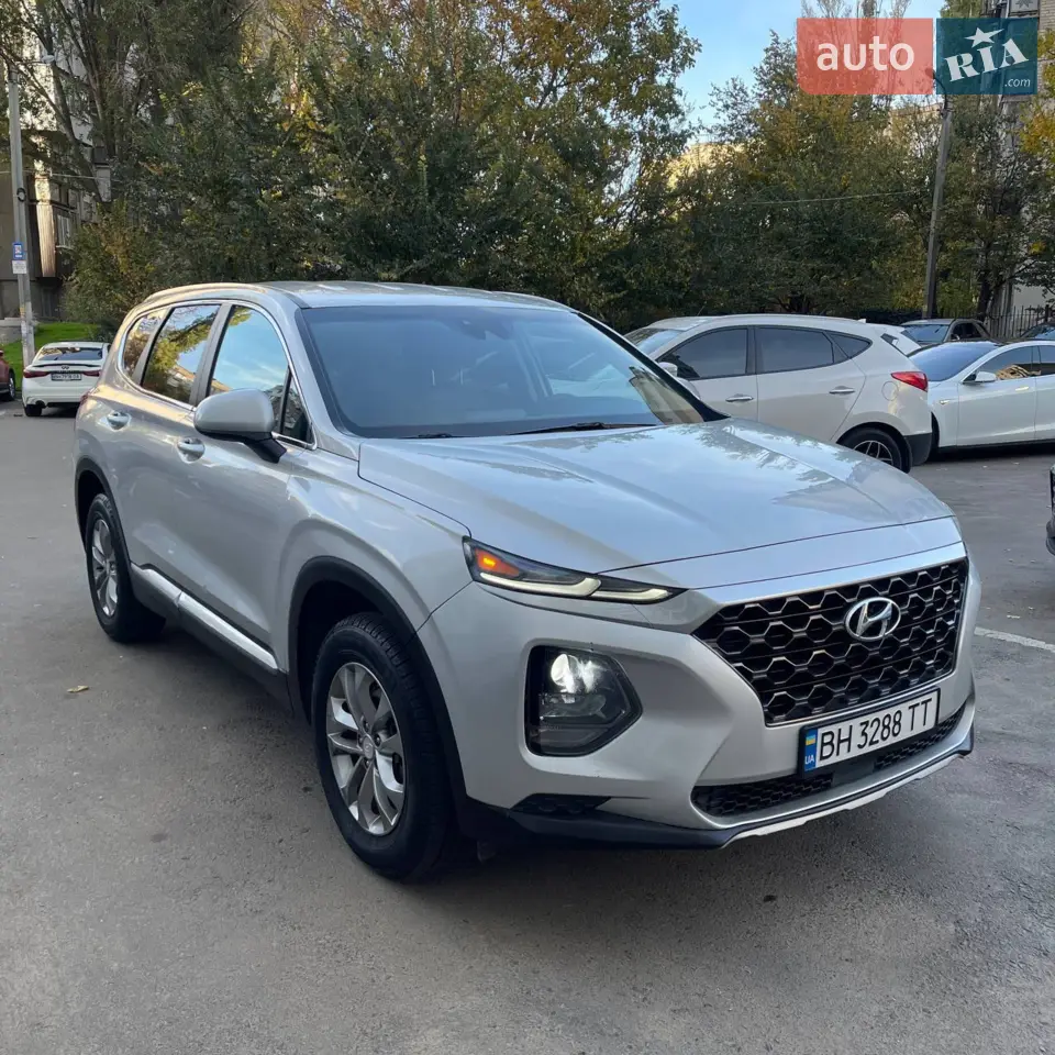 2019 Hyundai Santa Fe - фото 1
