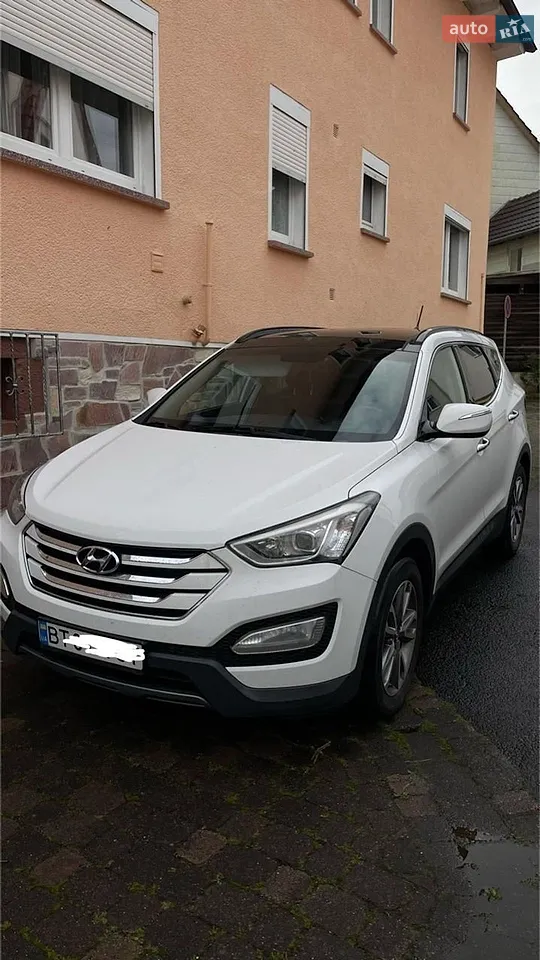 2012 Hyundai Santa Fe - фото 1
