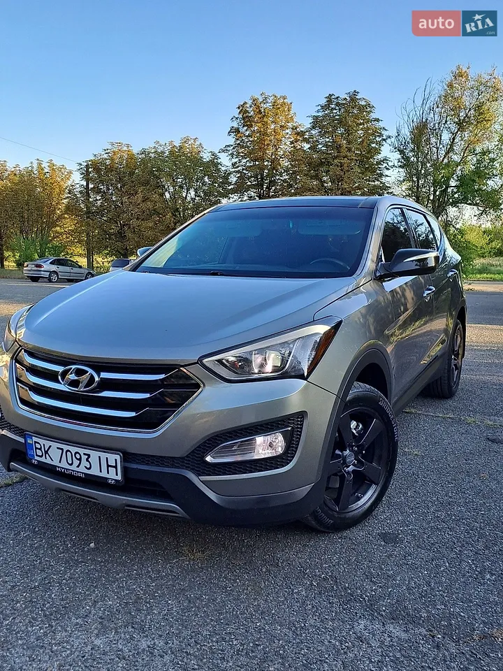 2012 Hyundai Santa Fe - фото 1