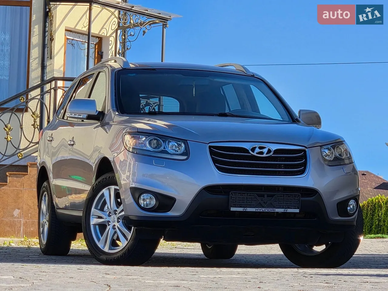 2010 Hyundai Santa Fe - фото 1