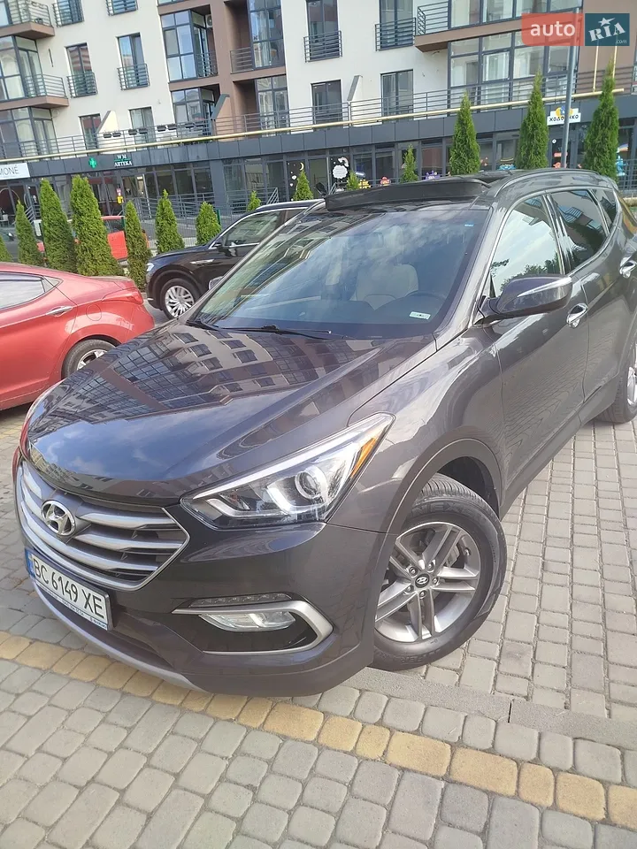2017 Hyundai Santa Fe - фото 1