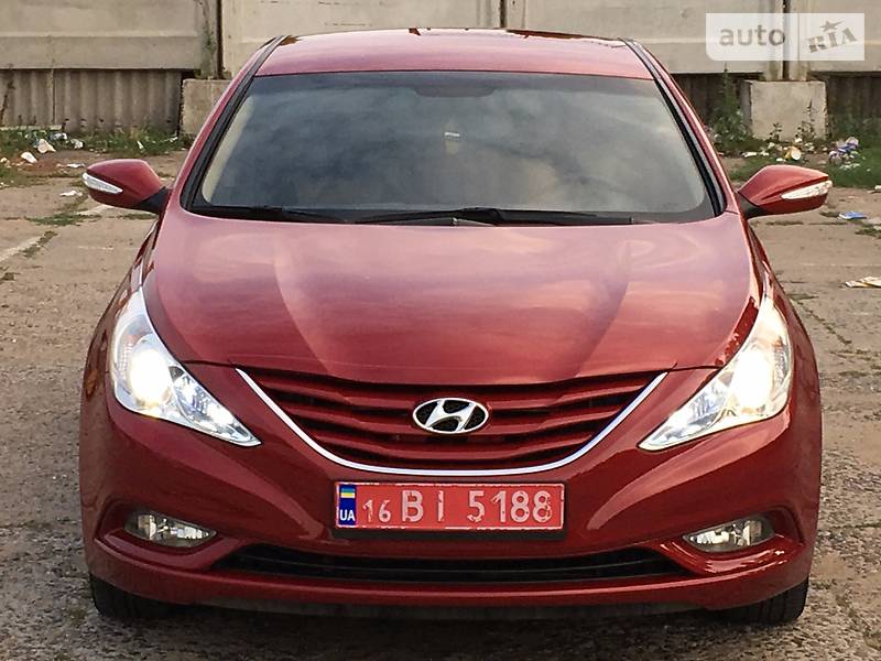Hyundai Sonata 2012 года