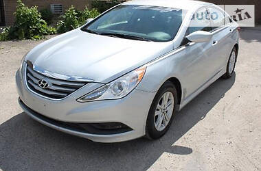 Hyundai Sonata  2014