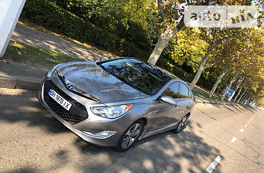 Hyundai Sonata Limited Gybrid 2011