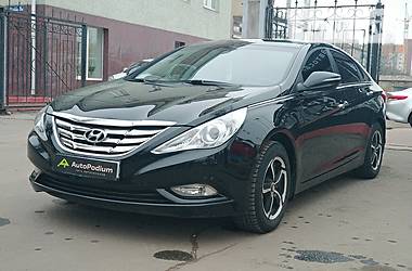 Hyundai Sonata  2011