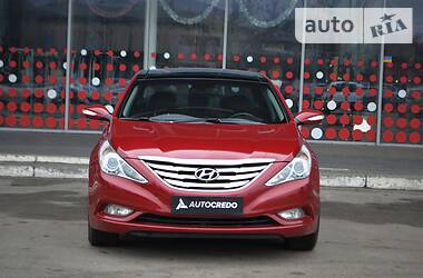 Hyundai Sonata  2011