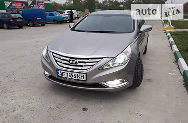 Hyundai Sonata OFFICEAL 2011