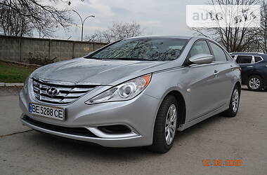 Hyundai Sonata GLS 2010