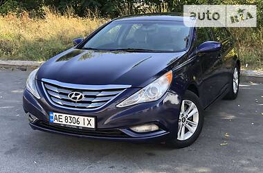 Hyundai Sonata  2011