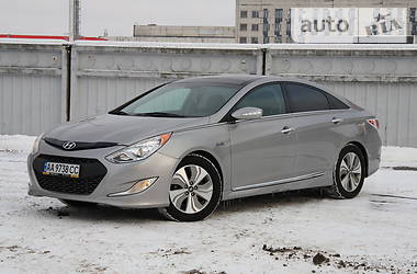 Hyundai Sonata Hybrid Limited 2013