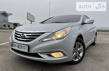 Hyundai Sonata  EXCLUSIVE 2014